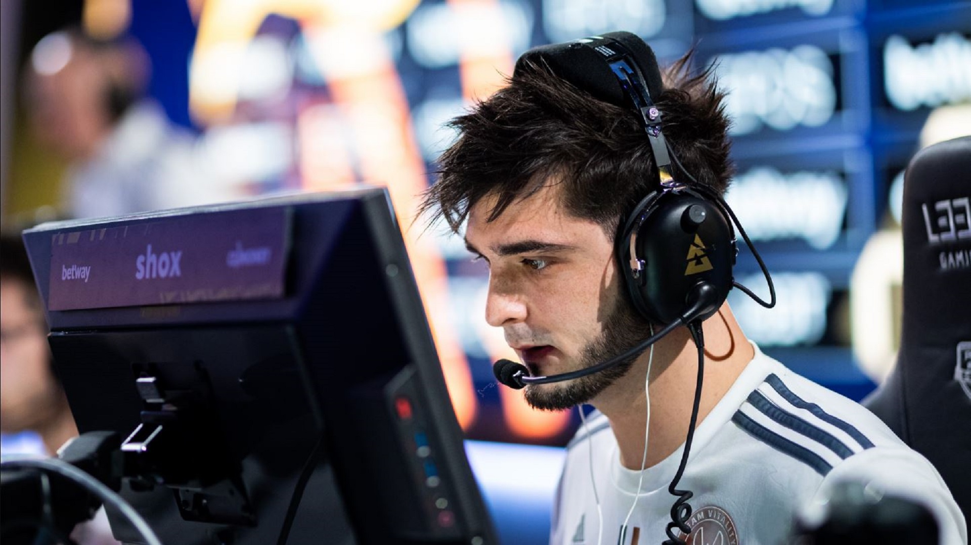 Shox собрал новую команду со SmithZz для выхода на мейджор по CS:GO в Париже