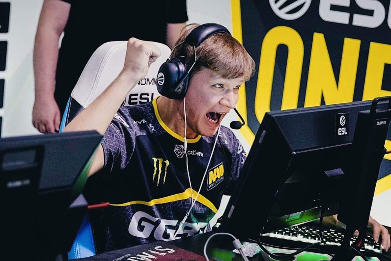 HLTV опубликовал ролик с хайлайтами s1mple на BLAST Premier: Global Final 2020